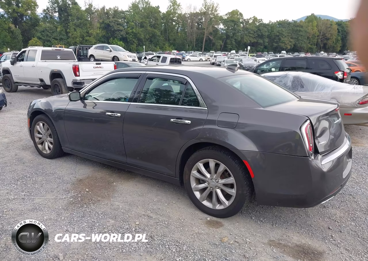 2018 Chrysler 300 Limited Awd VIN:2C3CCAKG4JH151719 - 3