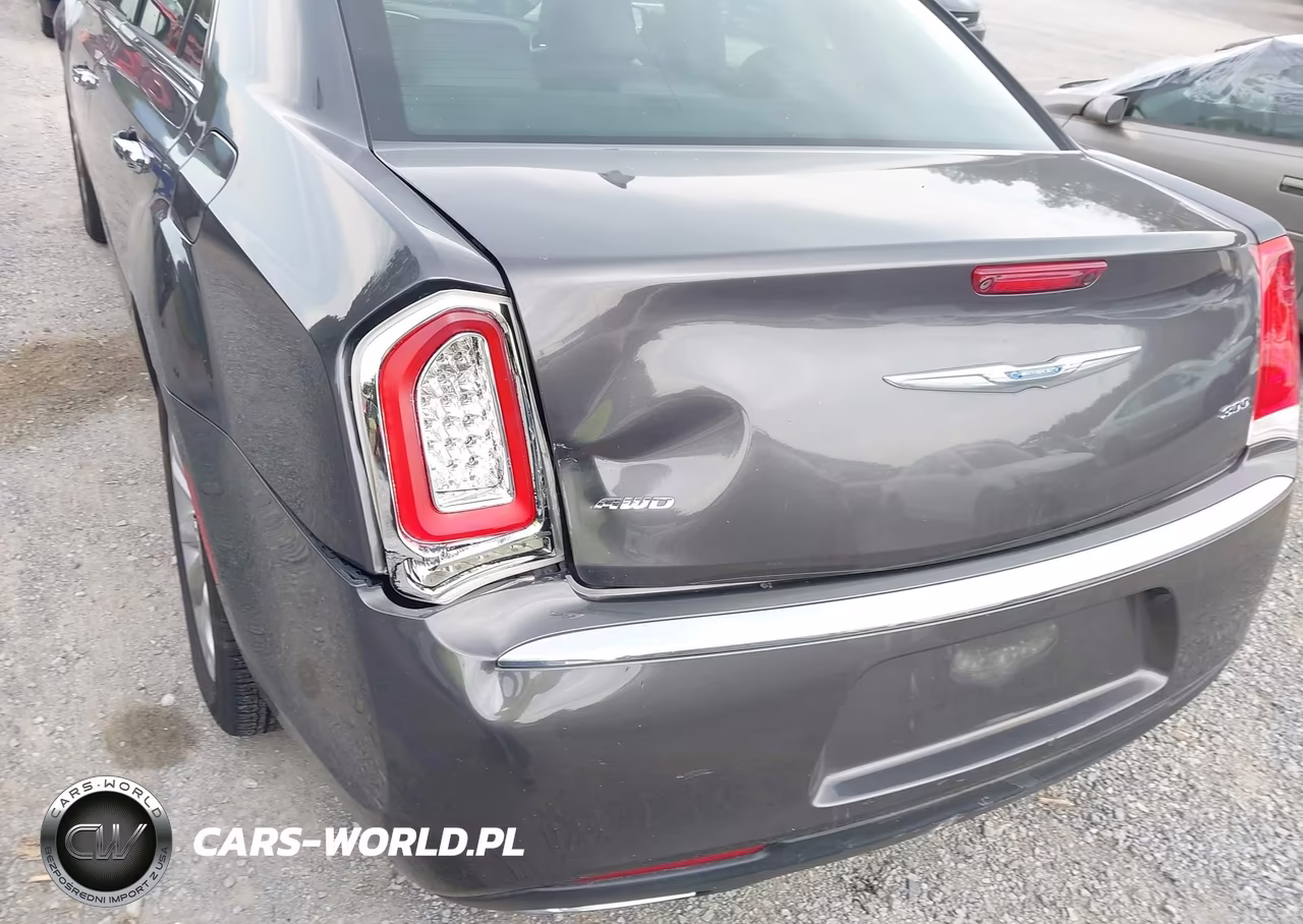 2018 Chrysler 300 Limited Awd VIN:2C3CCAKG4JH151719 - 6
