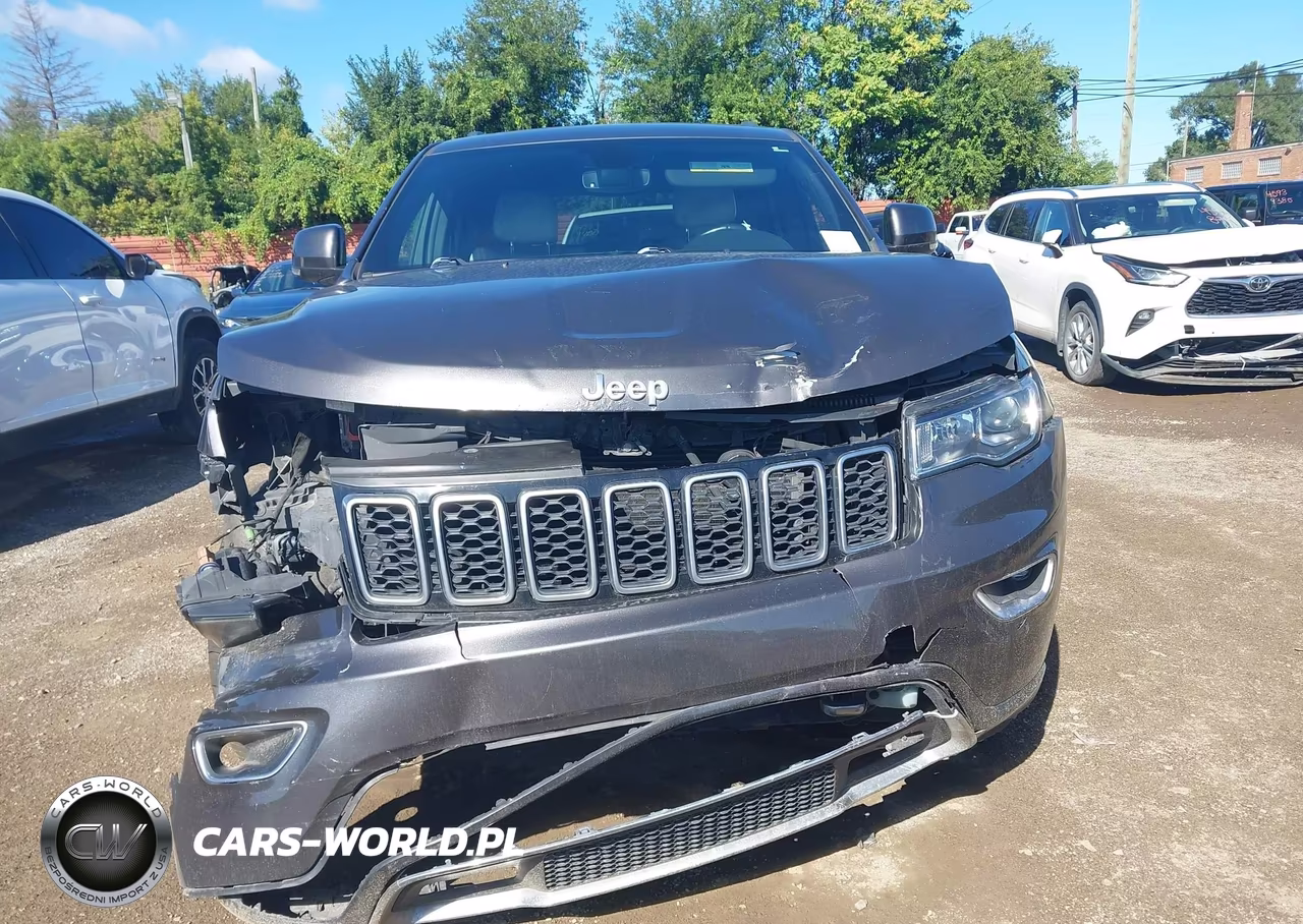 2018 Jeep Grand Cherokee Sterling Edition 4X4 VIN:1C4RJFBG0JC367000 - 6