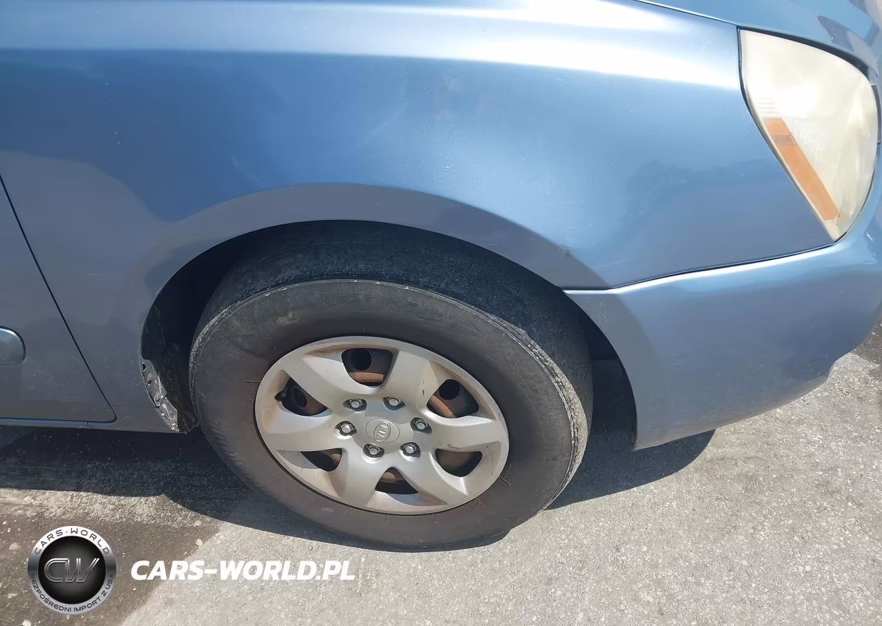 2008 Kia Sedona Lx VIN:KNDMB233586236701 - 13