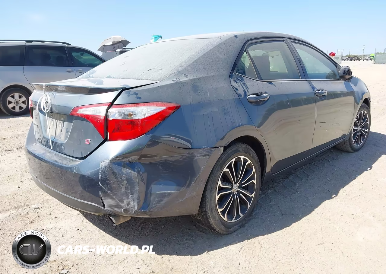 2015 Toyota Corolla S Plus VIN:5YFBURHE0FP254792 - 4