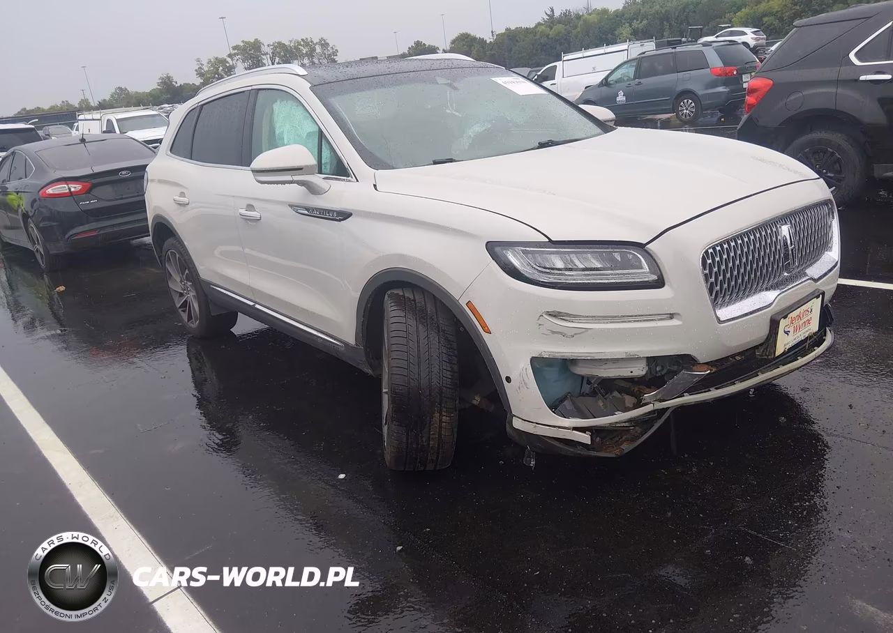 2019 Lincoln Nautilus Reserve
