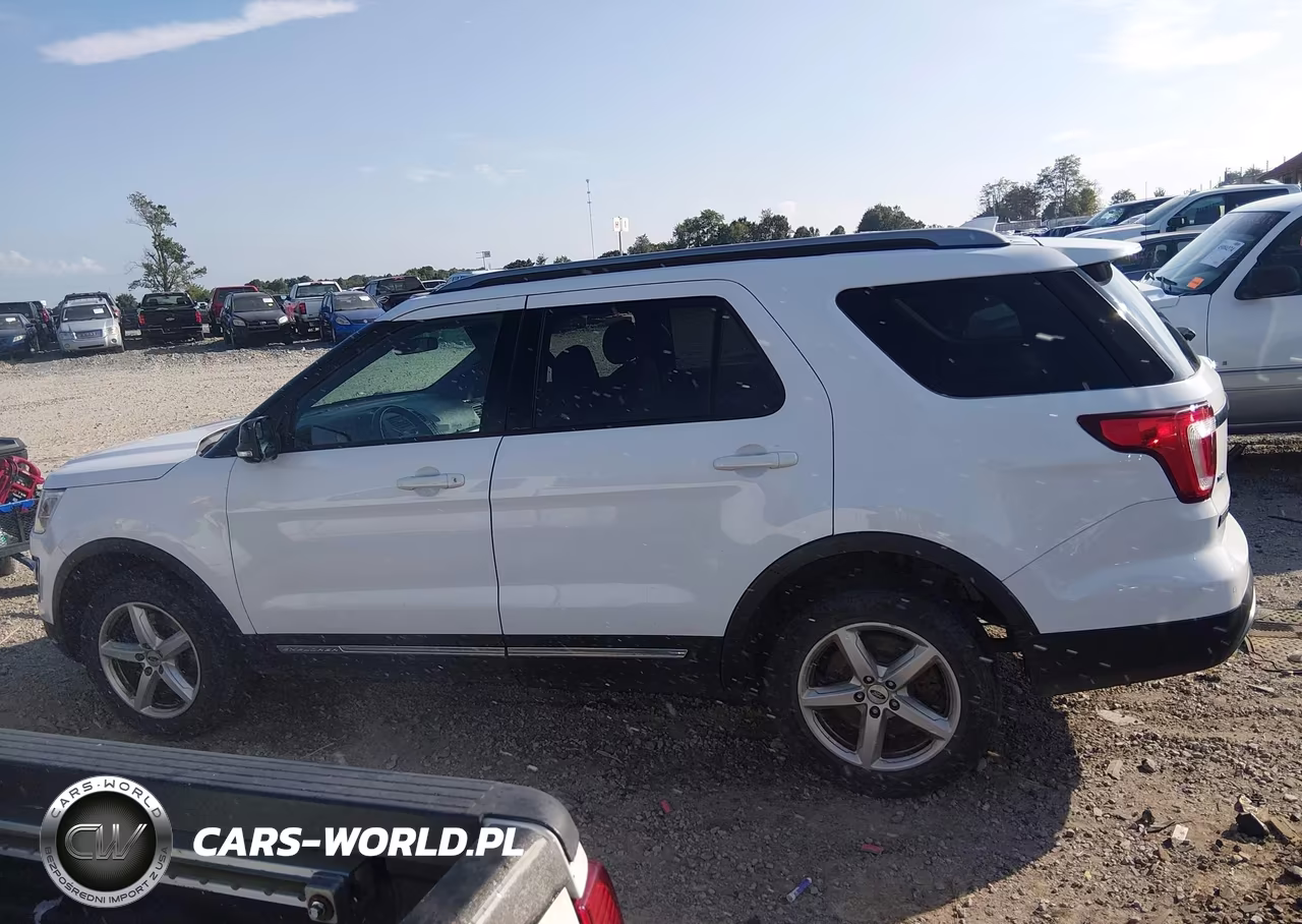2017 Ford Explorer Xlt VIN:1FM5K8DH6HGE31875 - 14