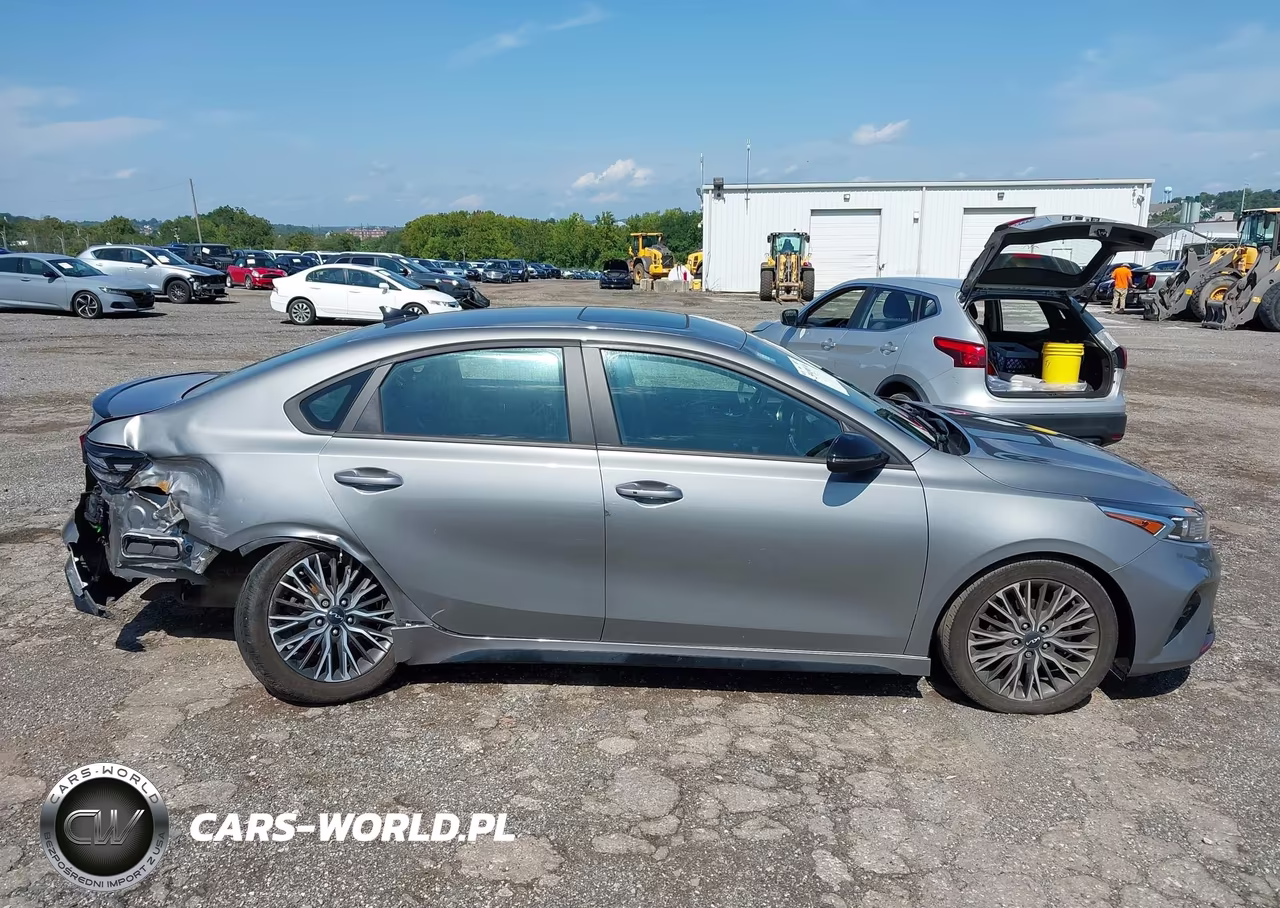 2023 Kia Forte Gt-Line VIN:3KPF54AD9PE516167 - 14
