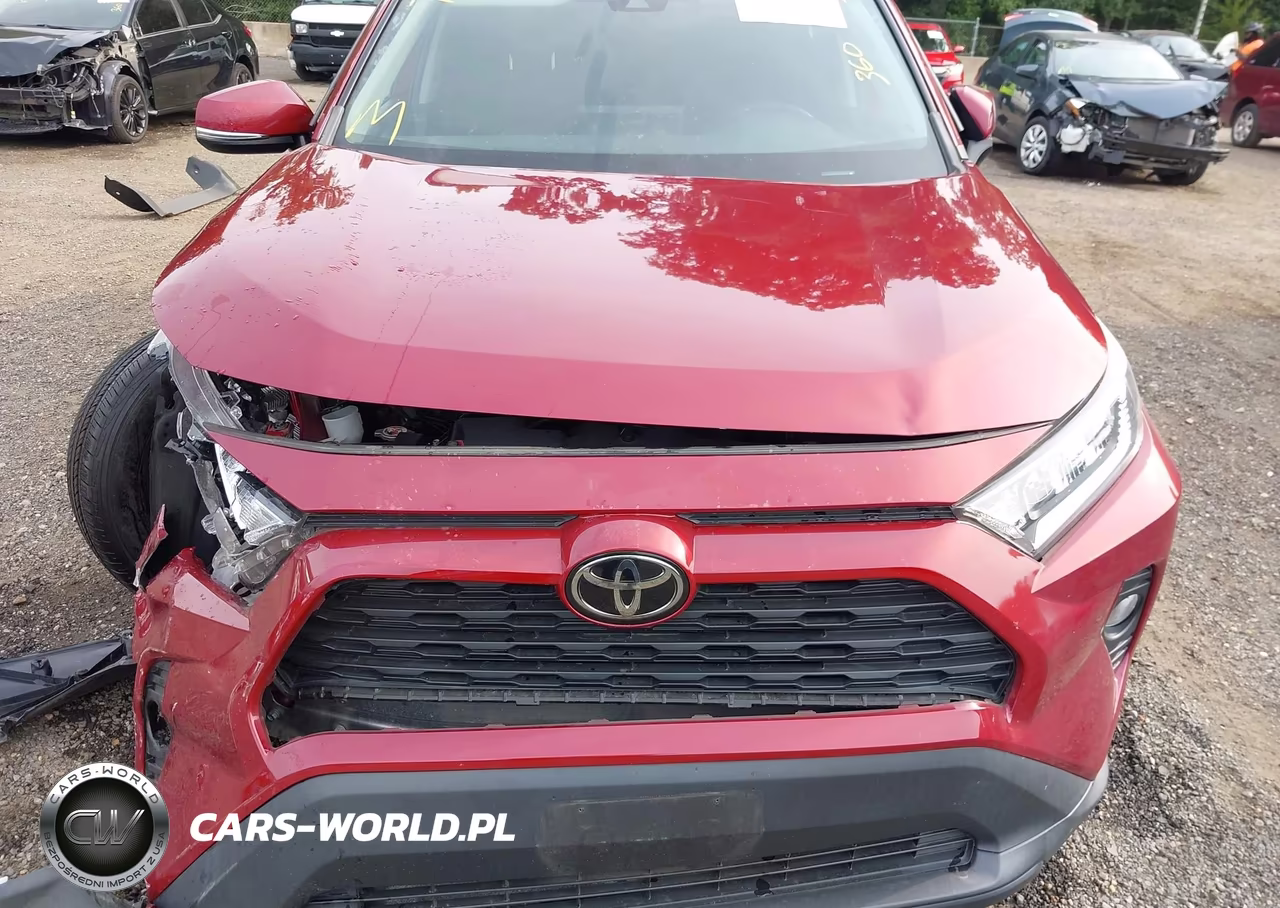 2021 Toyota Rav4 Xle VIN:2T3W1RFV2MW146884 - 10