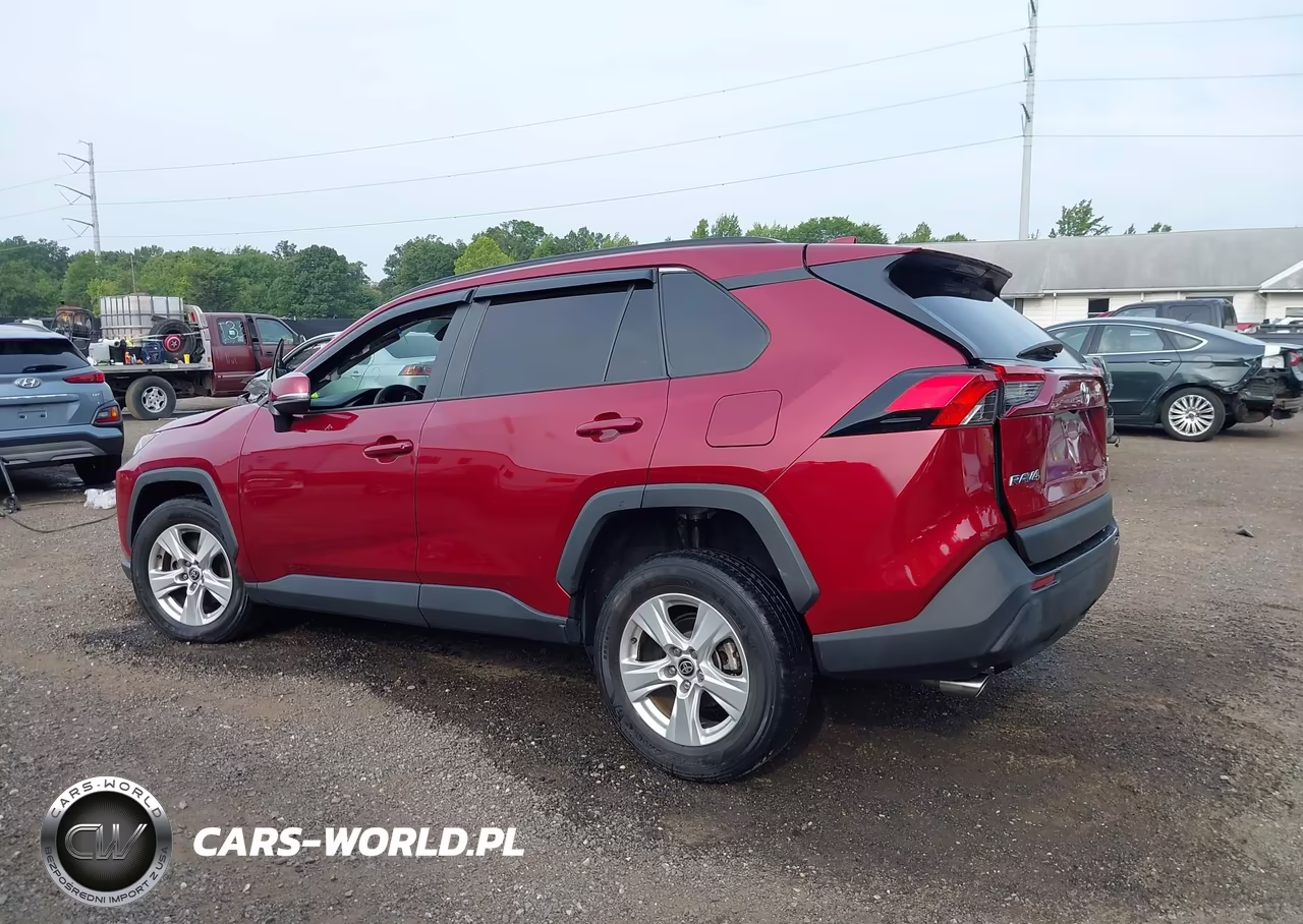 2021 Toyota Rav4 Xle VIN:2T3W1RFV2MW146884 - 14
