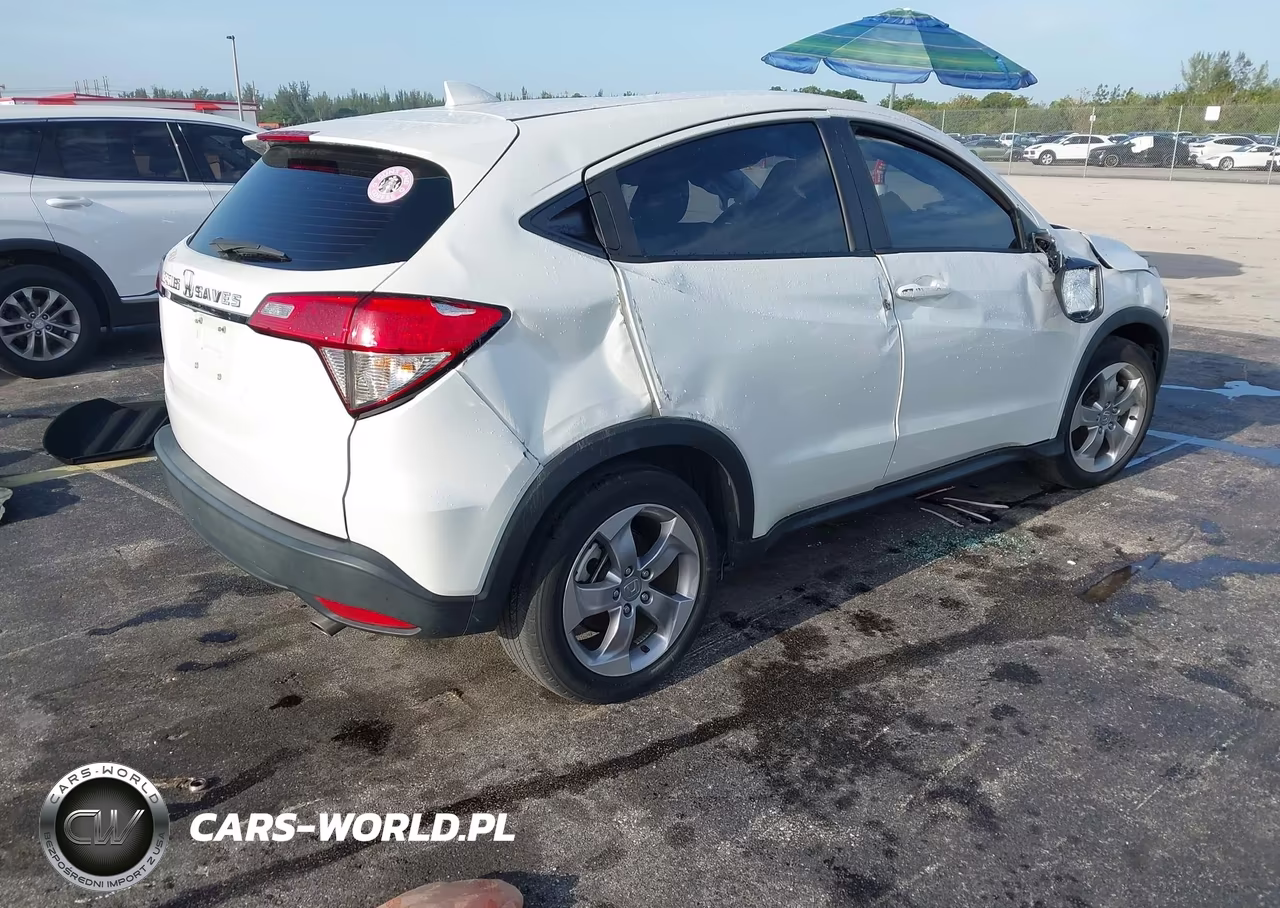 2022 Honda Hr-V 2Wd Lx VIN:3CZRU5H39NM704221 - 4