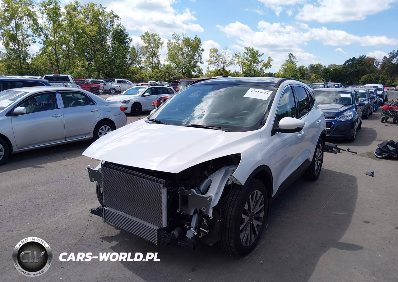 2020 Ford Escape Titanium VIN:1FMCU9J97LUB96899 - 2