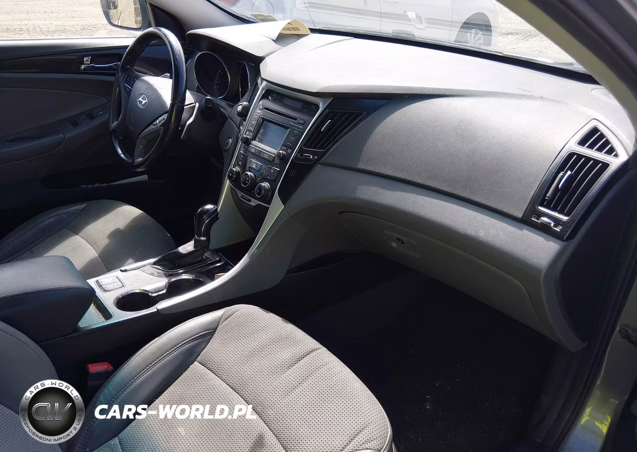 2014 Hyundai Sonata Se VIN:5NPEC4AC4EH811825 - 5