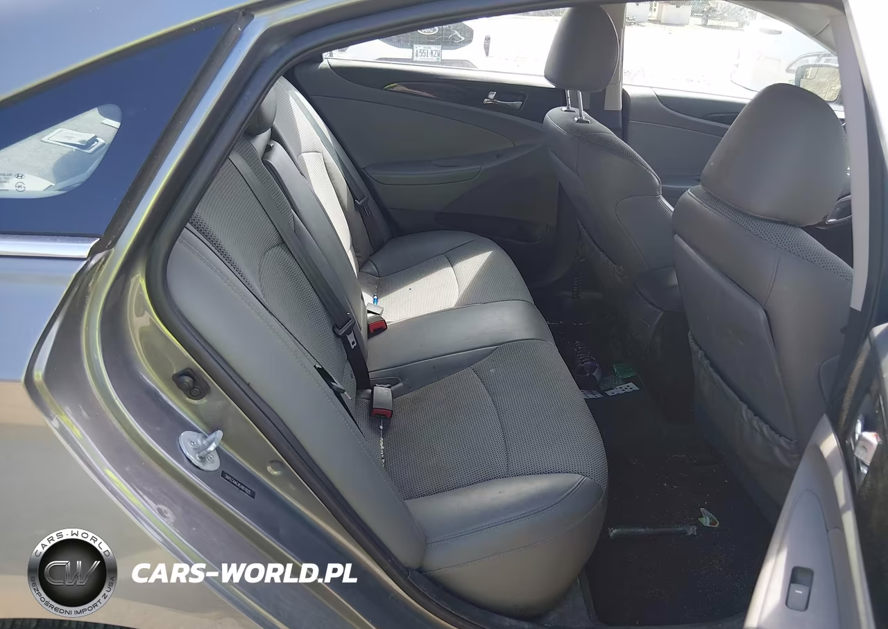 2014 Hyundai Sonata Se VIN:5NPEC4AC4EH811825 - 8