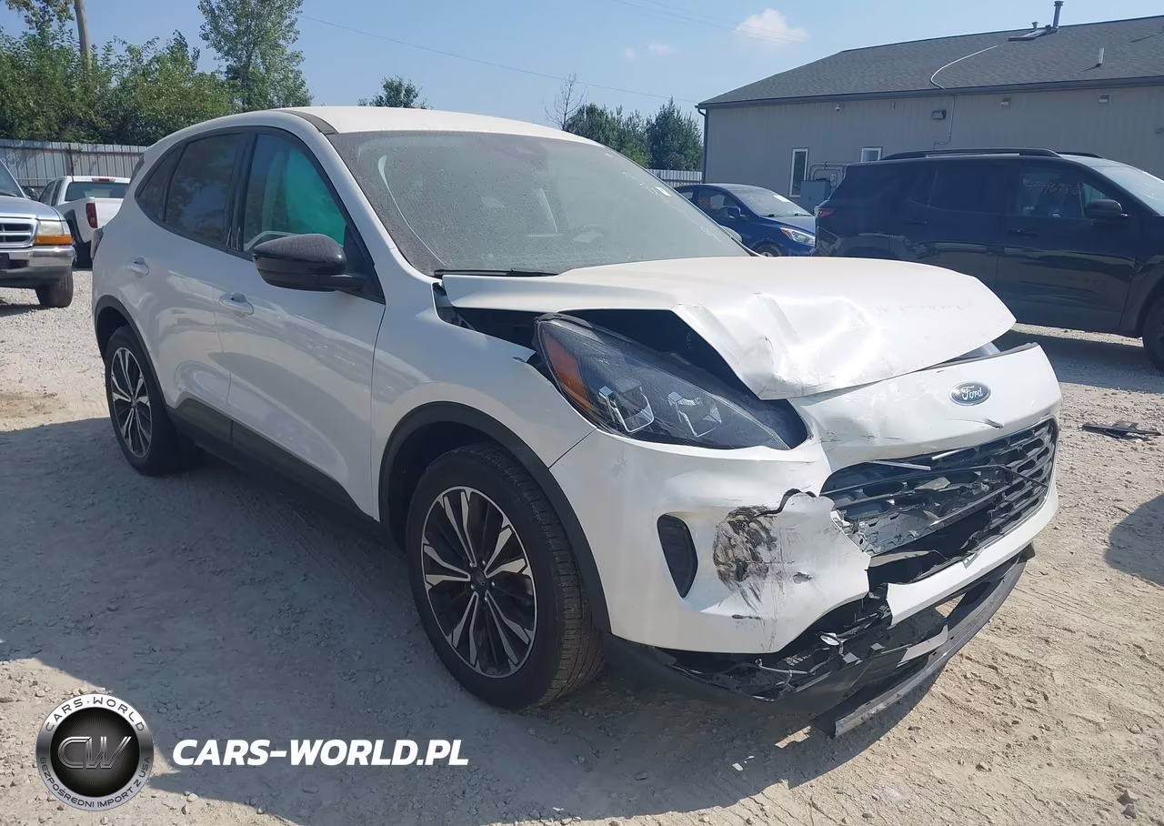 2022 Ford Escape Se