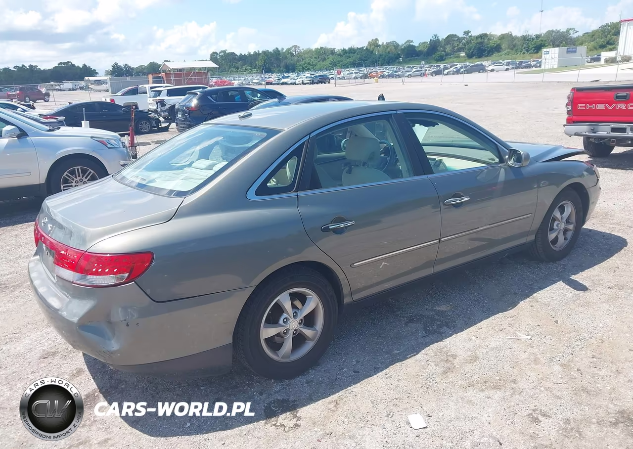 2007 Hyundai Azera Gls VIN:KMHFC46D17A231279 - 4