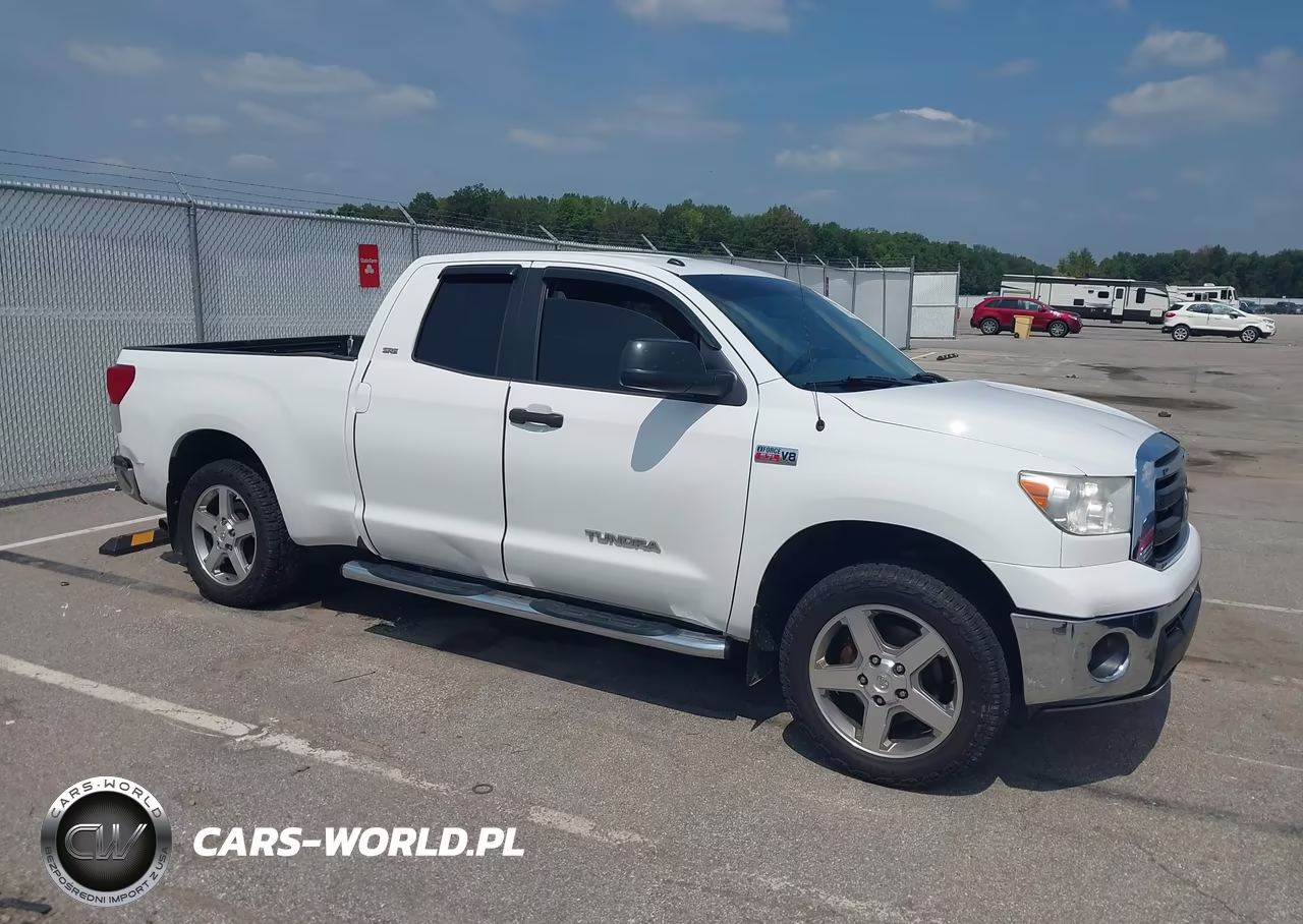 2013 Toyota Tundra Grade 5.7L V8