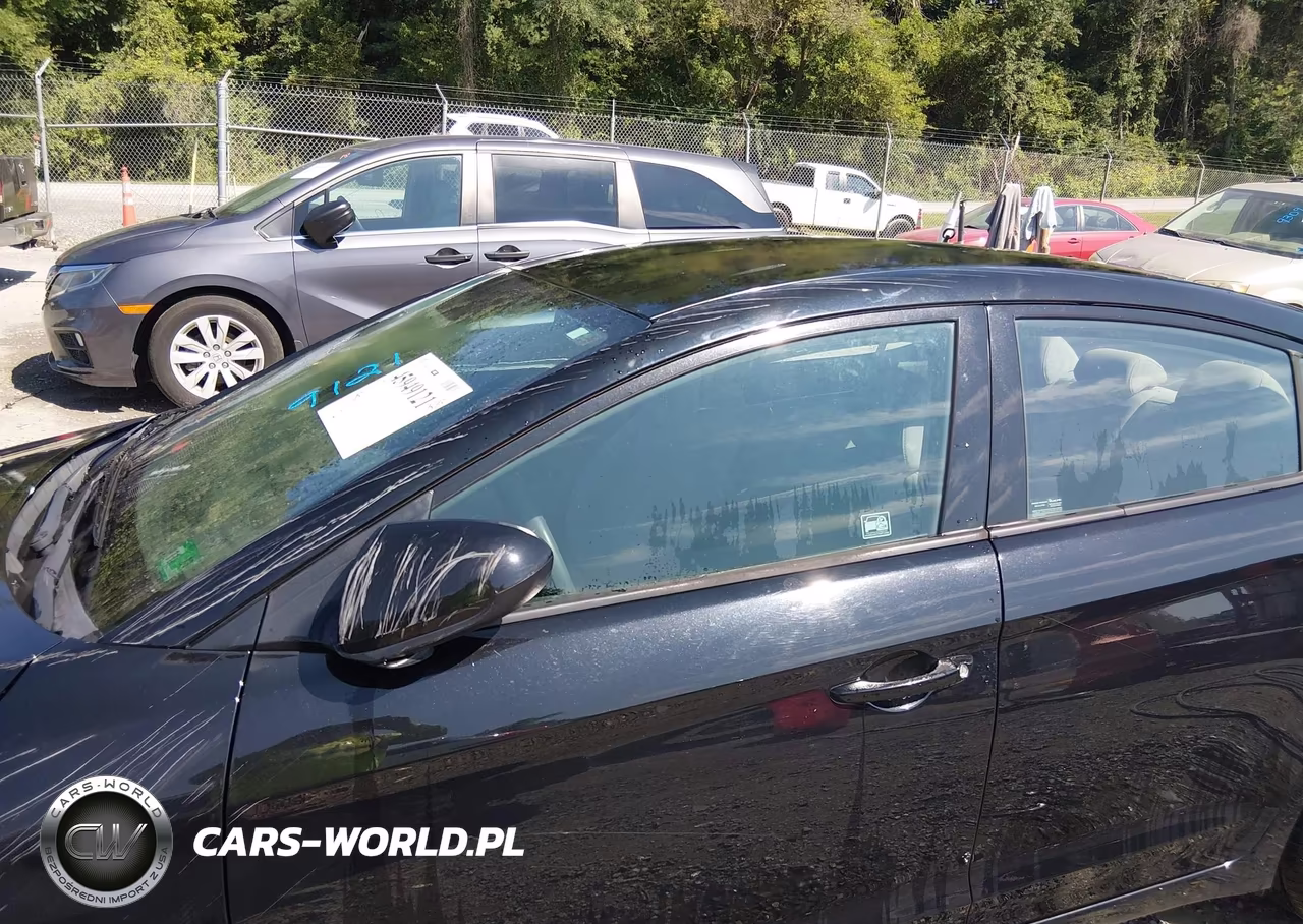 2017 Hyundai Elantra Se VIN:5NPD74LF3HH139106 - 19