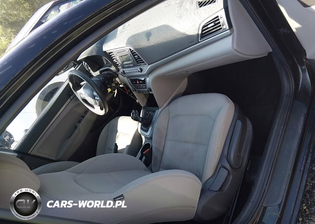 2017 Hyundai Elantra Se VIN:5NPD74LF3HH139106 - 5