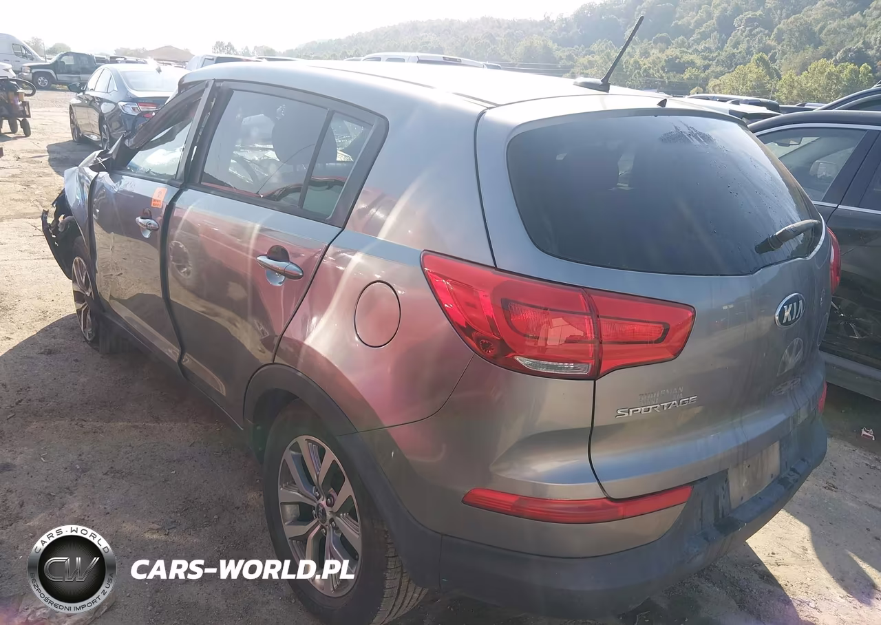 2015 Kia Sportage Lx VIN:KNDPB3AC6F7685737 - 3
