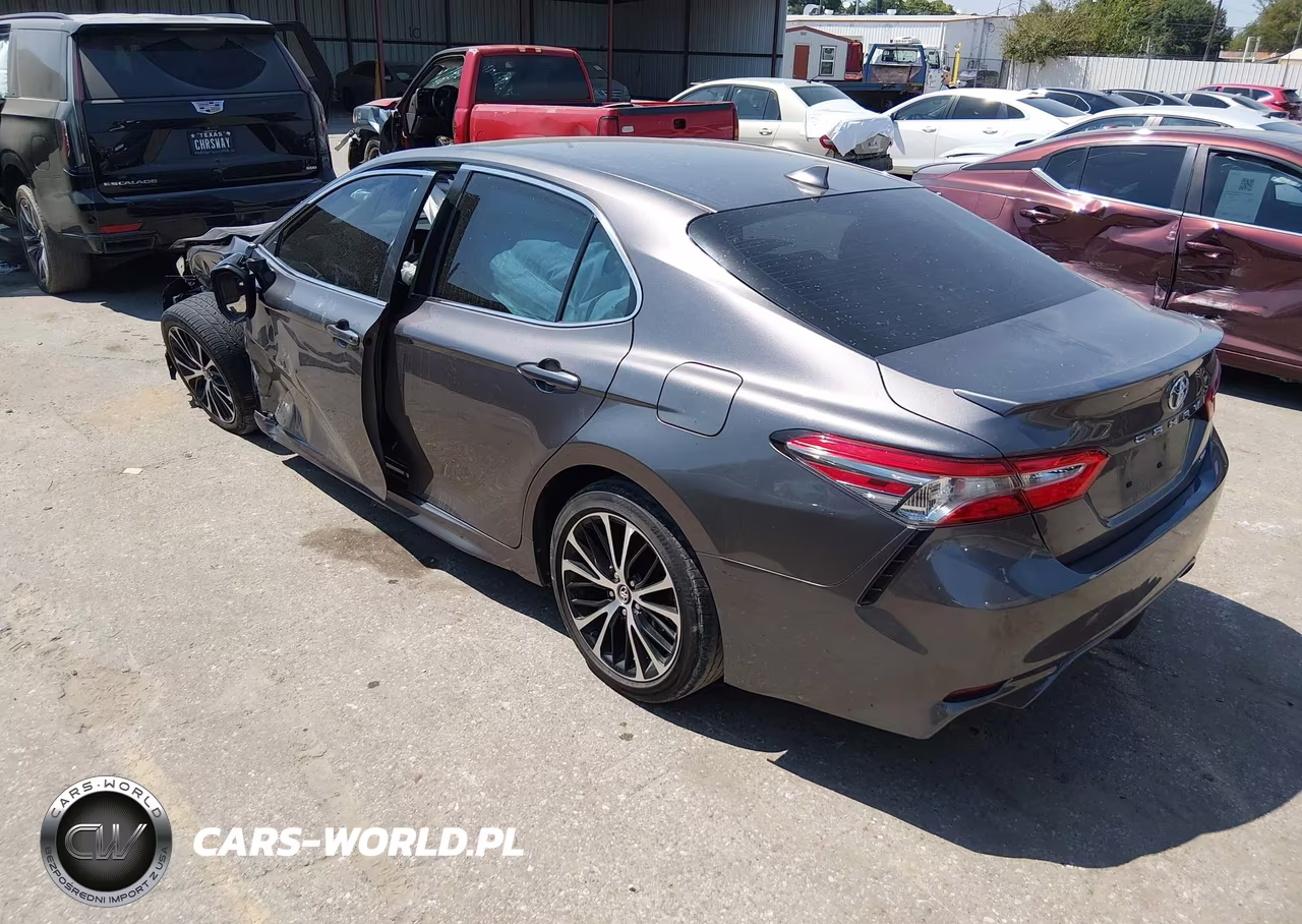 2019 Toyota Camry Se VIN:4T1B11HKXKU251486 - 3