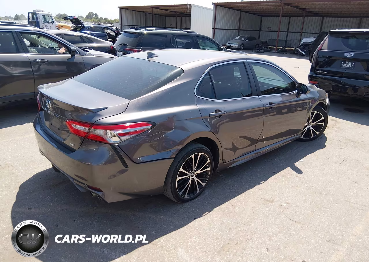 2019 Toyota Camry Se VIN:4T1B11HKXKU251486 - 4