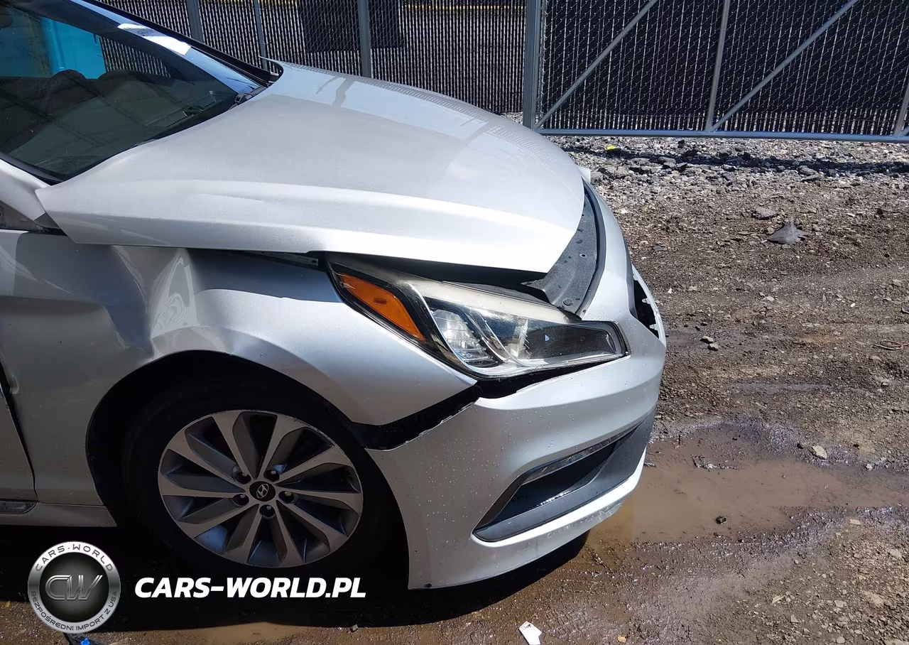 2017 Hyundai Sonata Sport VIN:5NPE34AF7HH467874 - 18