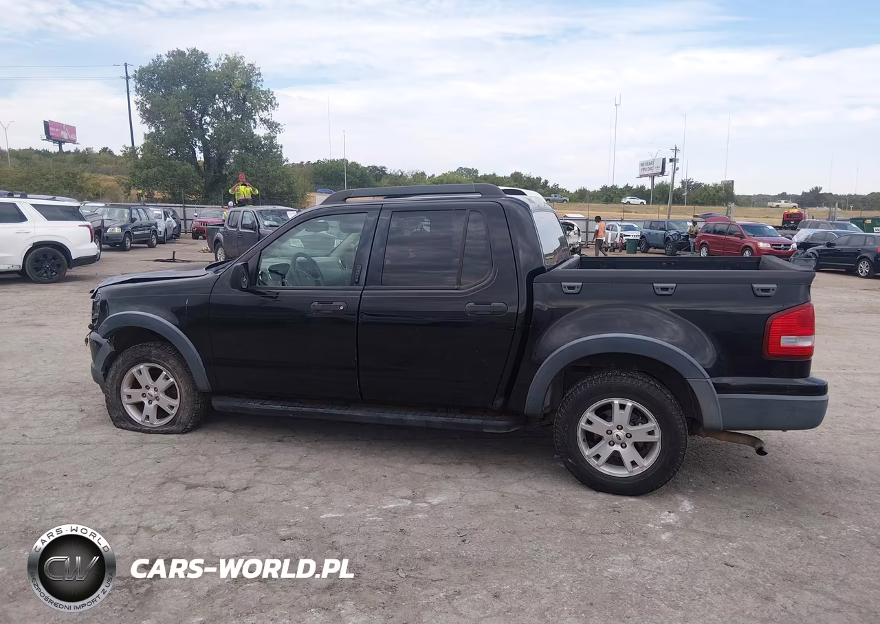 2007 Ford Explorer Sport Trac Xlt VIN:1FMEU31K07UA29962 - 14