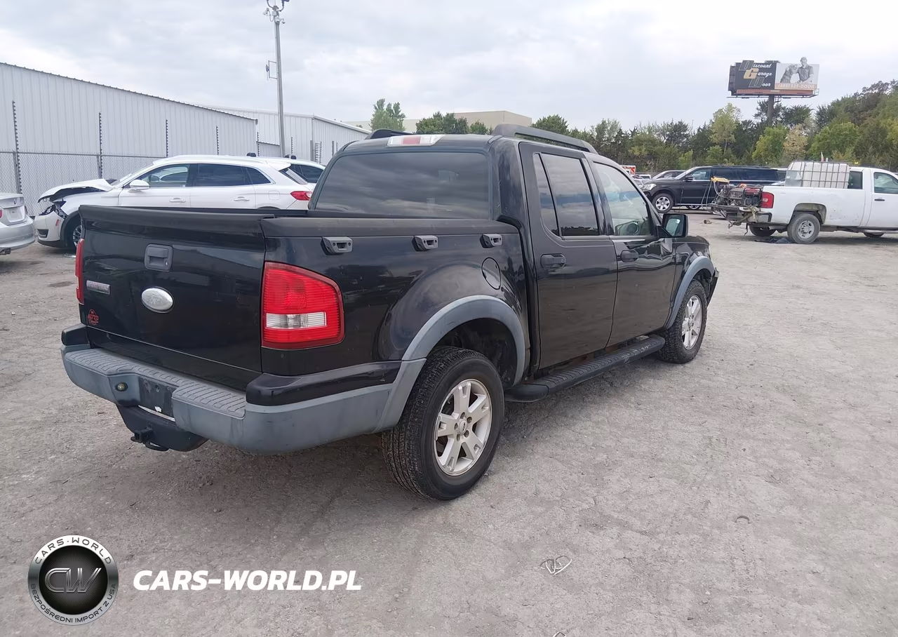 2007 Ford Explorer Sport Trac Xlt VIN:1FMEU31K07UA29962 - 4
