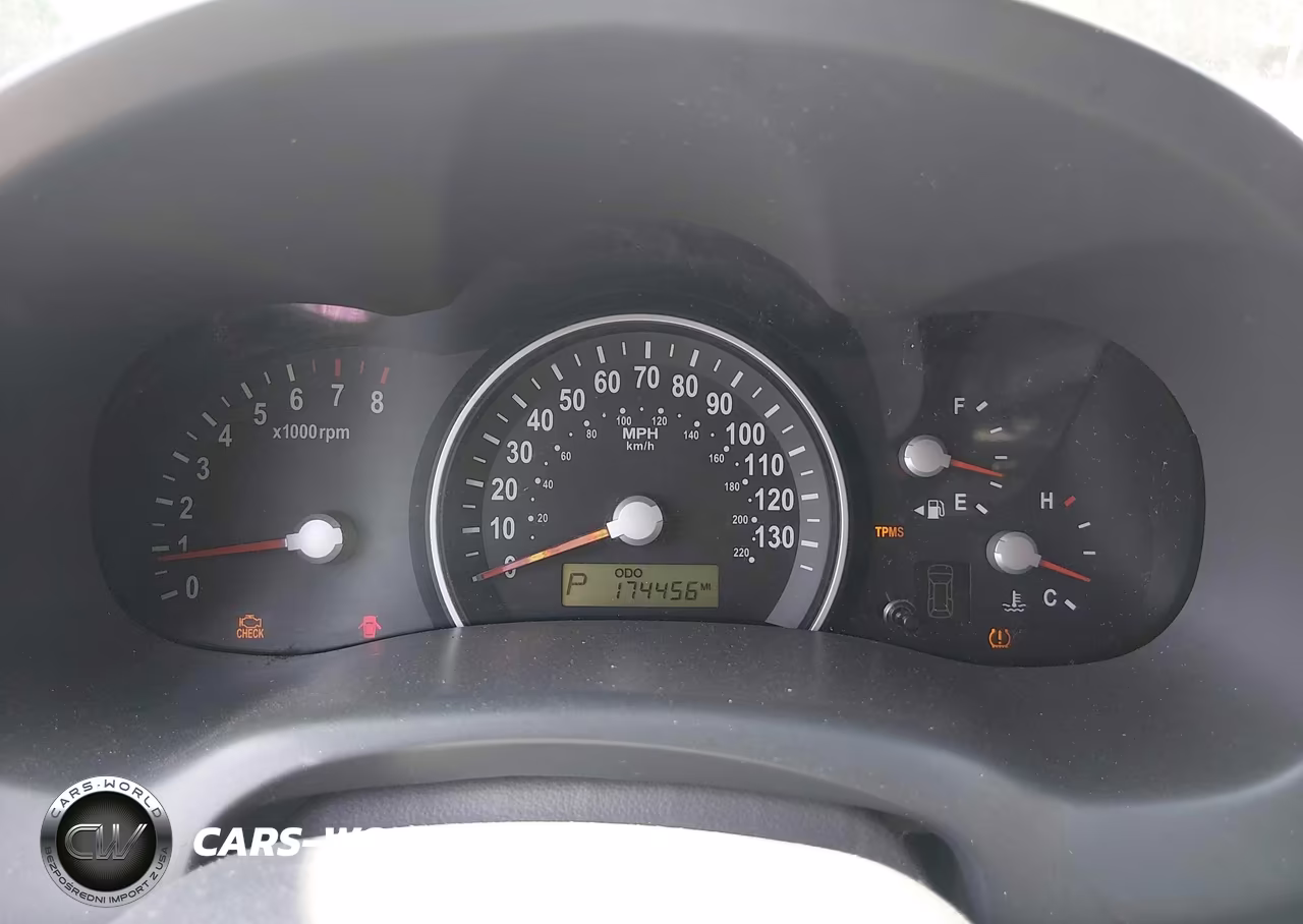 2008 Kia Sedona Lx VIN:KNDMB233586236987 - 7