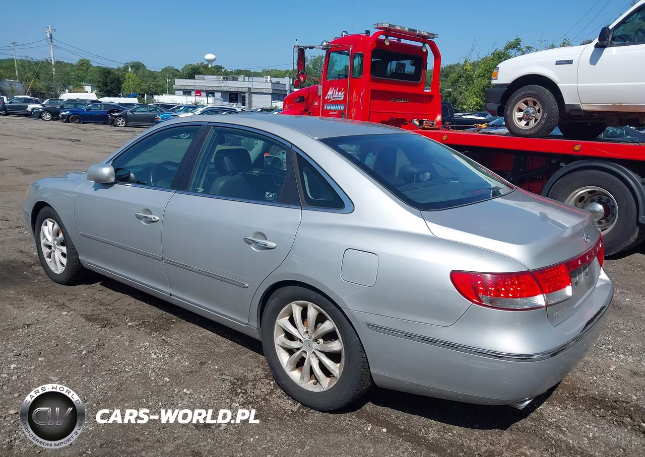2006 Hyundai Azera Limited-Se VIN:KMHFC46F06A133814 - 3