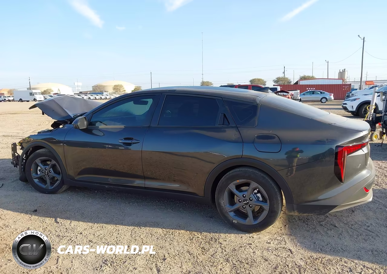 2026 Kia K4 Lxs VIN:3KPFT4DE0TE382279 - 14