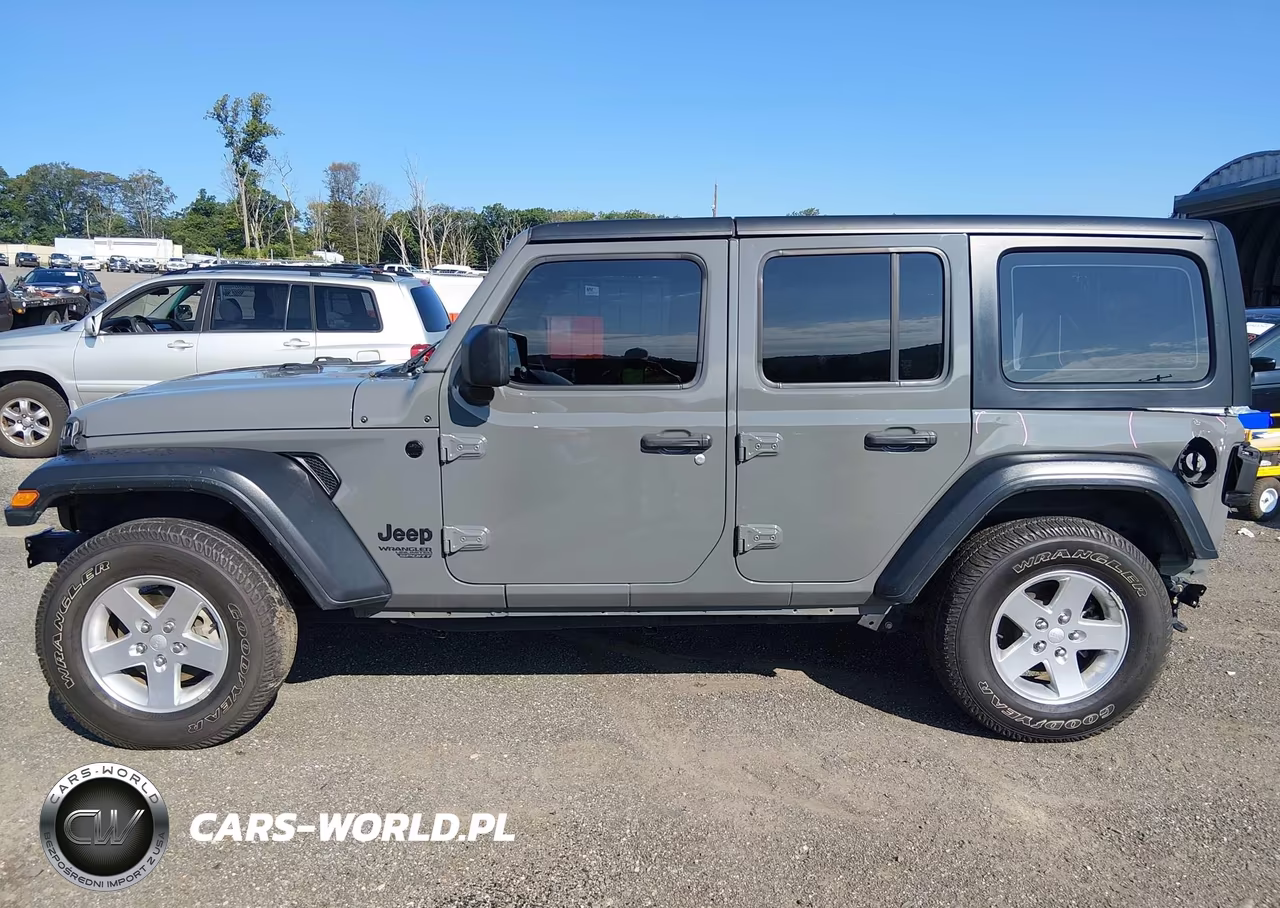 2021 Jeep Wrangler Unlimited Sport 4X4 VIN:1C4HJXDNXMW738261 - 15