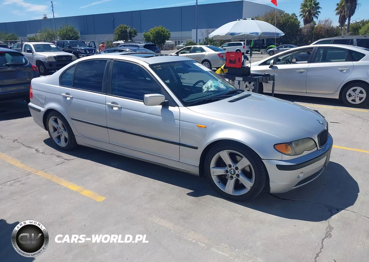 2004 BMW 325I