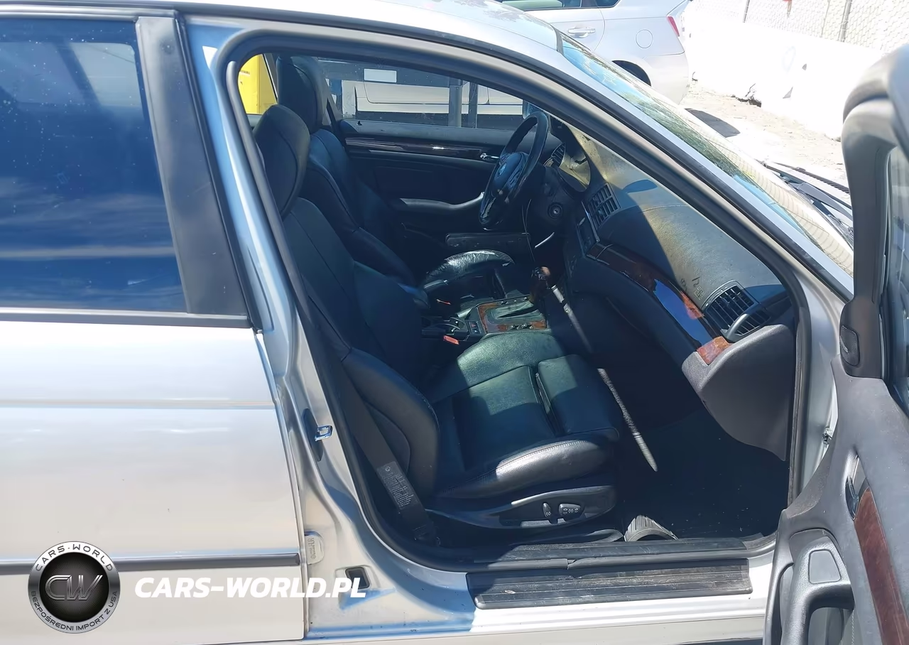 2004 BMW 325I VIN:WBAET37454NJ83120 - 5