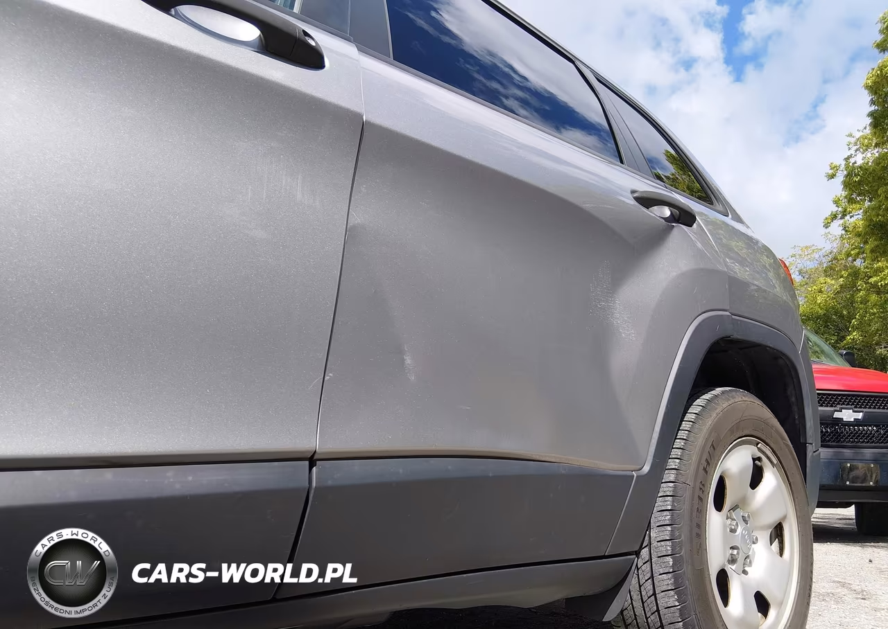 2017 Jeep Cherokee Sport VIN:1C4PJMAB0HW664214 - 6