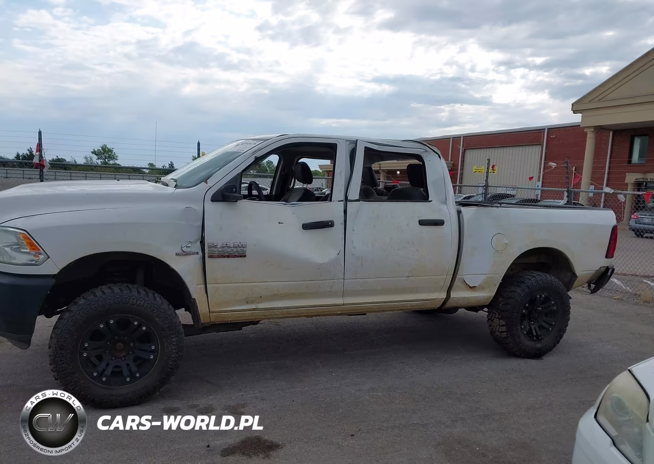 2017 Ram 2500 St VIN:3C6UR5CL1HG644762 - 14