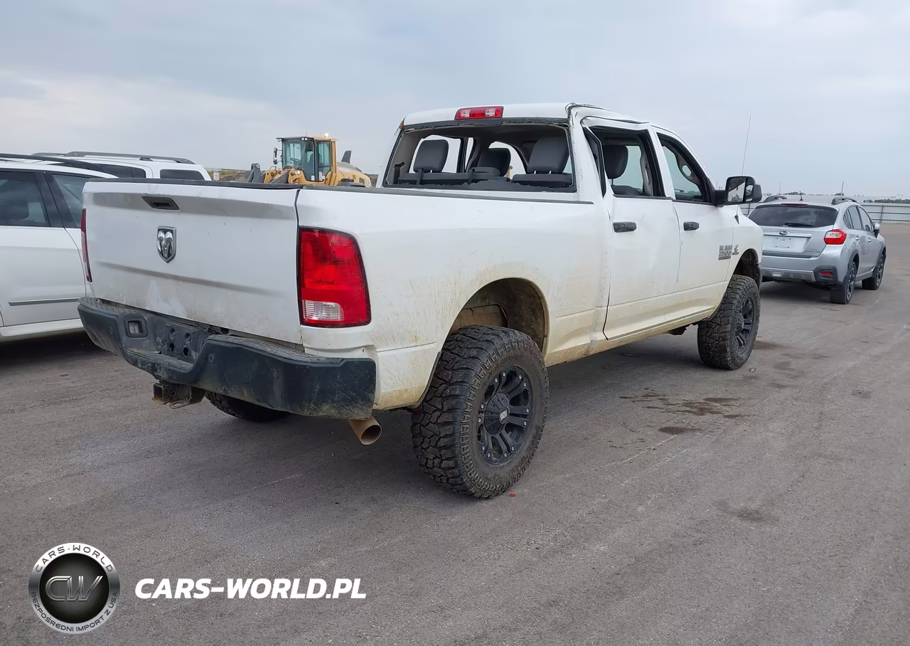 2017 Ram 2500 St VIN:3C6UR5CL1HG644762 - 4