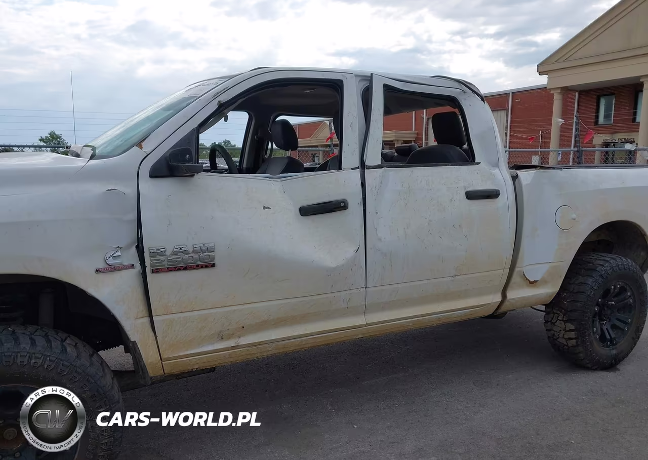 2017 Ram 2500 St VIN:3C6UR5CL1HG644762 - 6