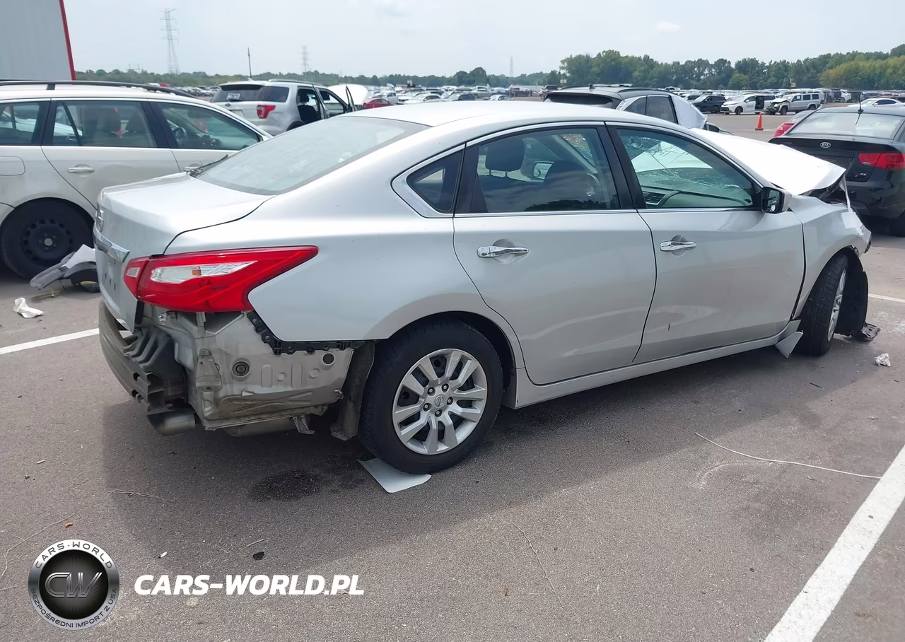 2016 Nissan Altima 2.5 VIN:1N4AL3AP3GC275739 - 4