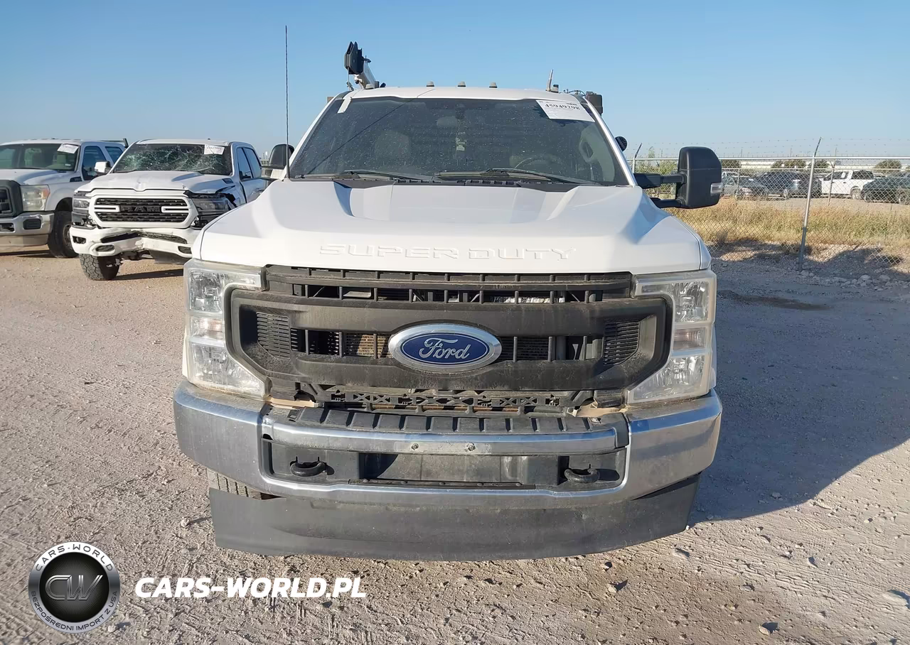 2022 Ford F-350 Chassis Xl VIN:1FD8X3H66NEC67254 - 12