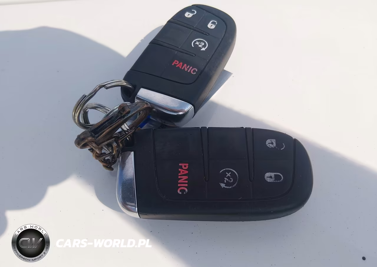 2016 Jeep Renegade Latitude VIN:ZACCJBBTXGPD21917 - 11