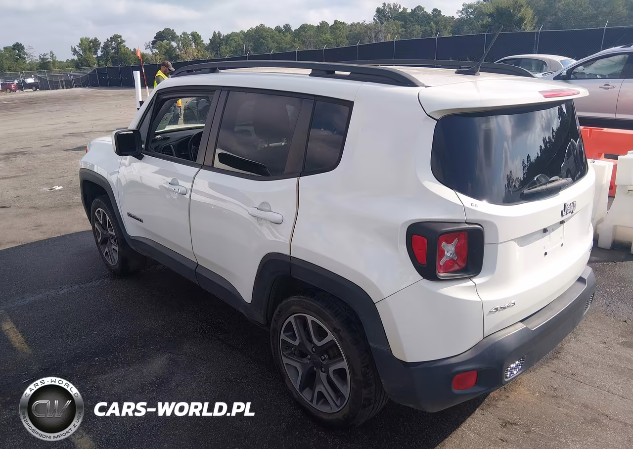 2016 Jeep Renegade Latitude VIN:ZACCJBBTXGPD21917 - 3