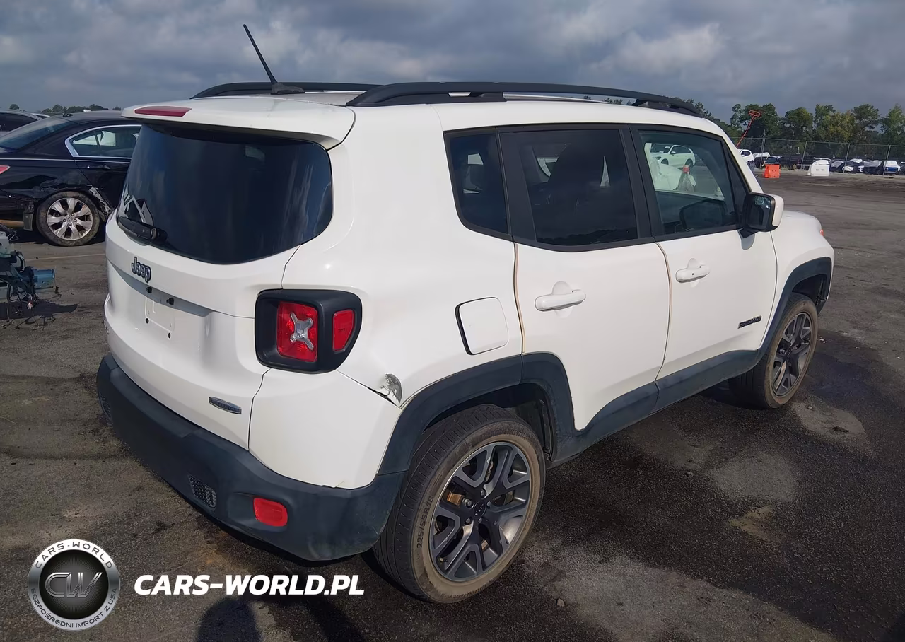 2016 Jeep Renegade Latitude VIN:ZACCJBBTXGPD21917 - 4