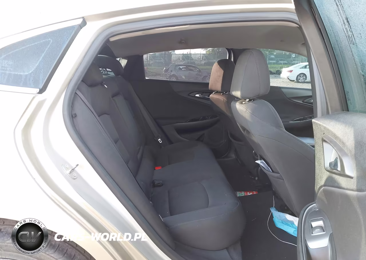2016 Chevrolet Malibu 1Lt VIN:1G1ZE5ST7GF188948 - 8
