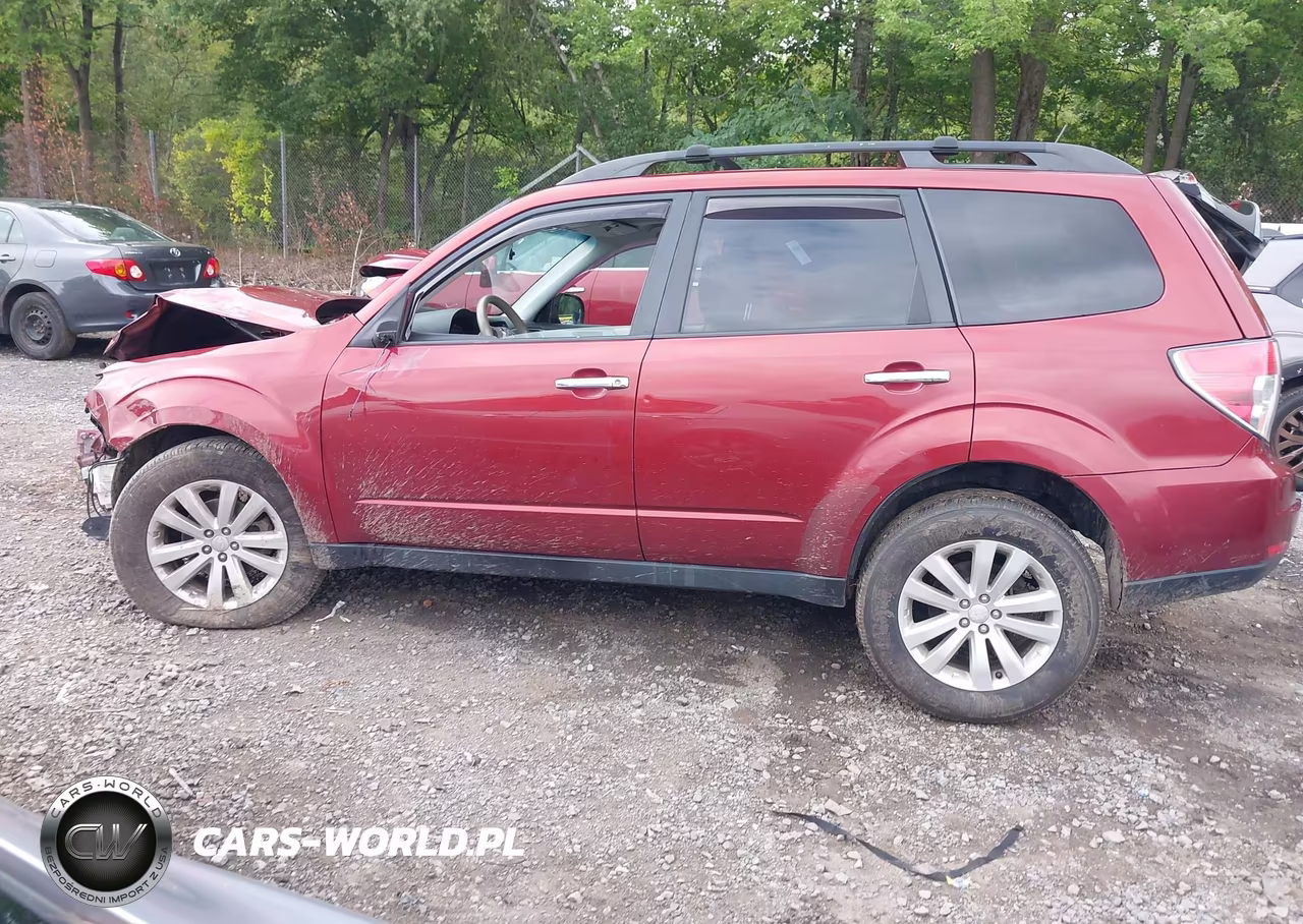 2012 Subaru Forester 2.5X Premium VIN:JF2SHADC0CH434650 - 13