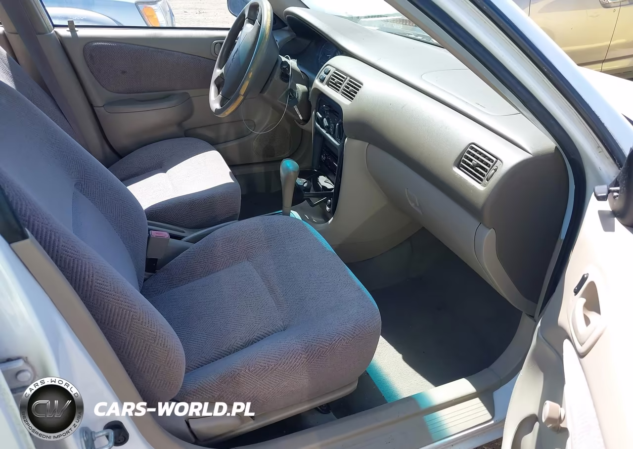 2000 Chevrolet Prizm VIN:1Y1SK5285YZ435697 - 5