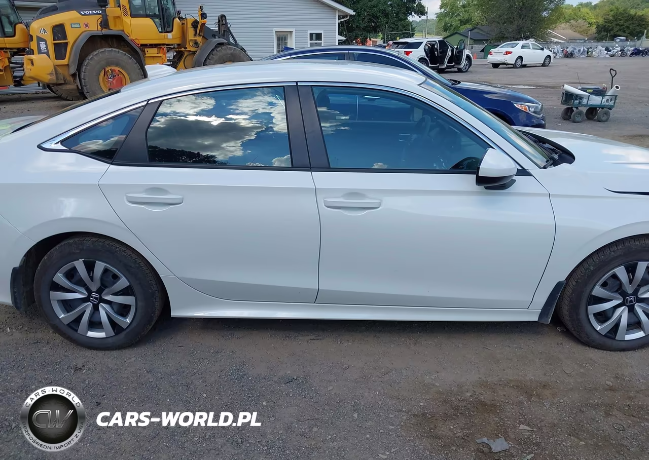 2026 Honda Civic Lx VIN:2HGFE2F29TH530016 - 14