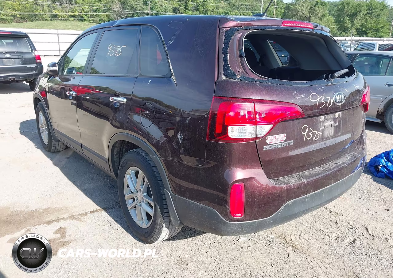 2015 Kia Sorento Lx VIN:5XYKT3A66FG576327 - 3