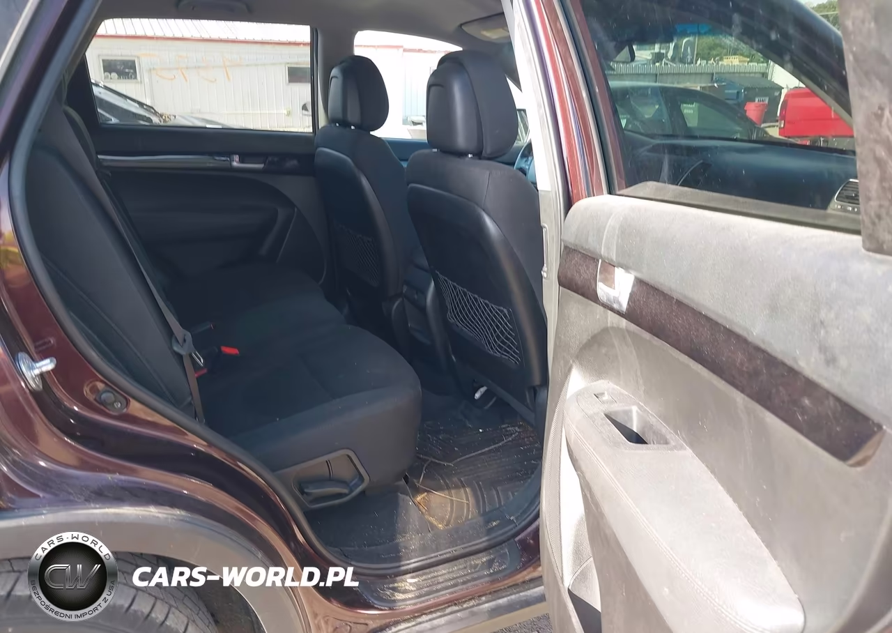 2015 Kia Sorento Lx VIN:5XYKT3A66FG576327 - 8