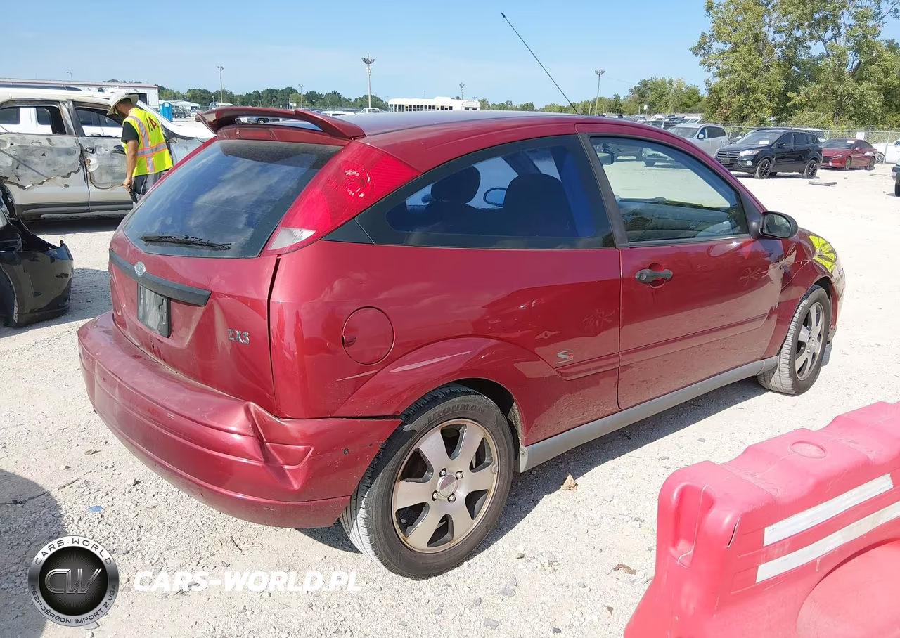 2001 Ford Focus Zx3 VIN:3FAFP31311R248510 - 4