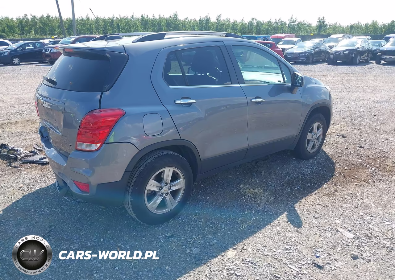 2019 Chevrolet Trax Lt VIN:KL7CJPSBXKB878640 - 4