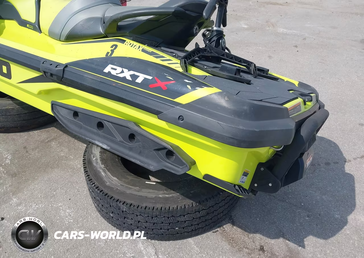 2019 Seadoo Rxt-X 300 VIN:YDV18399C919 - 13
