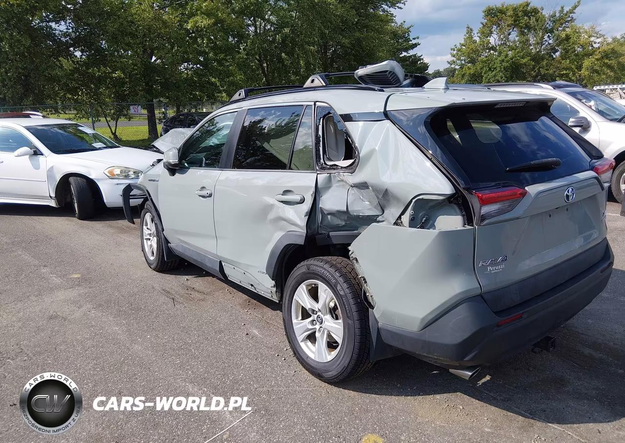 2020 Toyota Rav4 Hybrid Xle VIN:2T3RWRFV8LW067359 - 3